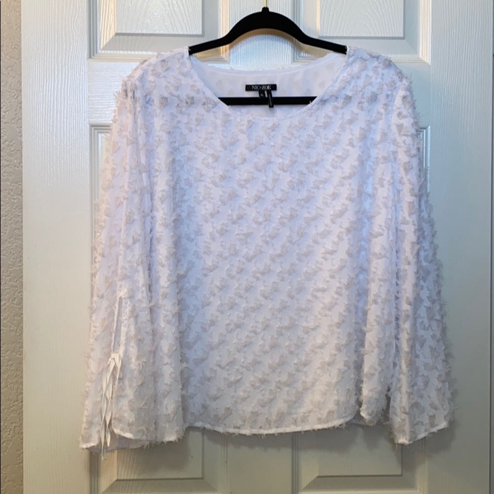 Nic+Zoe White Longsleeve Blouse